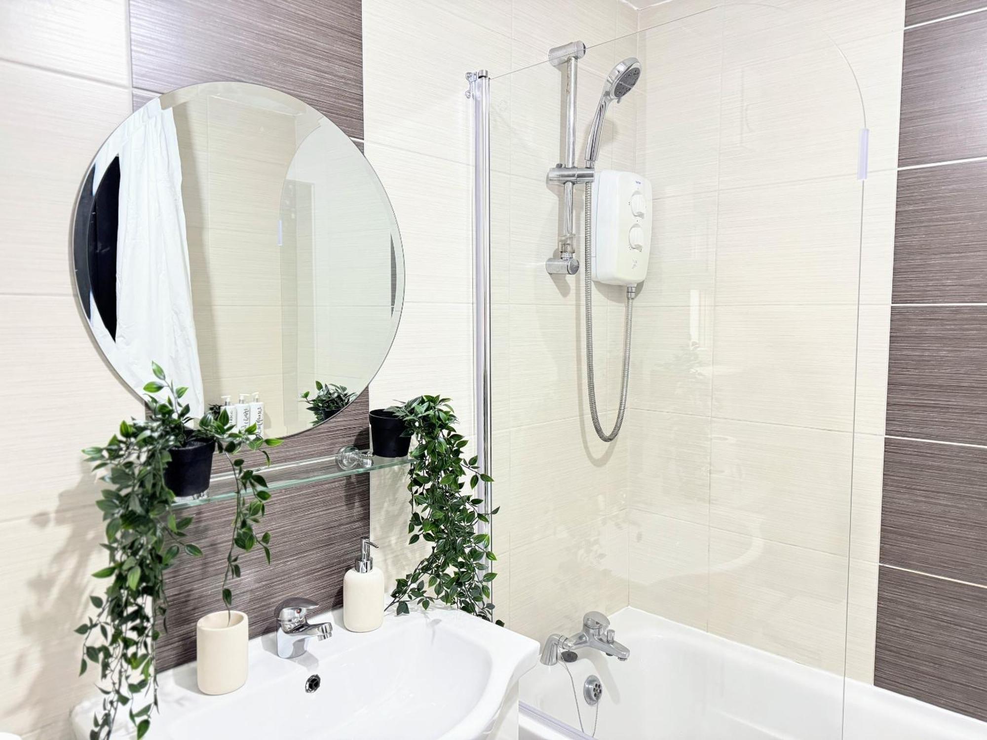 Manchester Apartments By Bevolve - City Centre Room photo